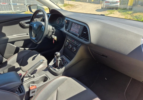 Seat Leon cena 38900 przebieg: 192200, rok produkcji 2013 z Międzychód małe 191